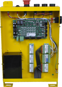 Caixa_de_inspecao_e_passagem_borne_STLZ_com_2_bornes_e_placa_cabina